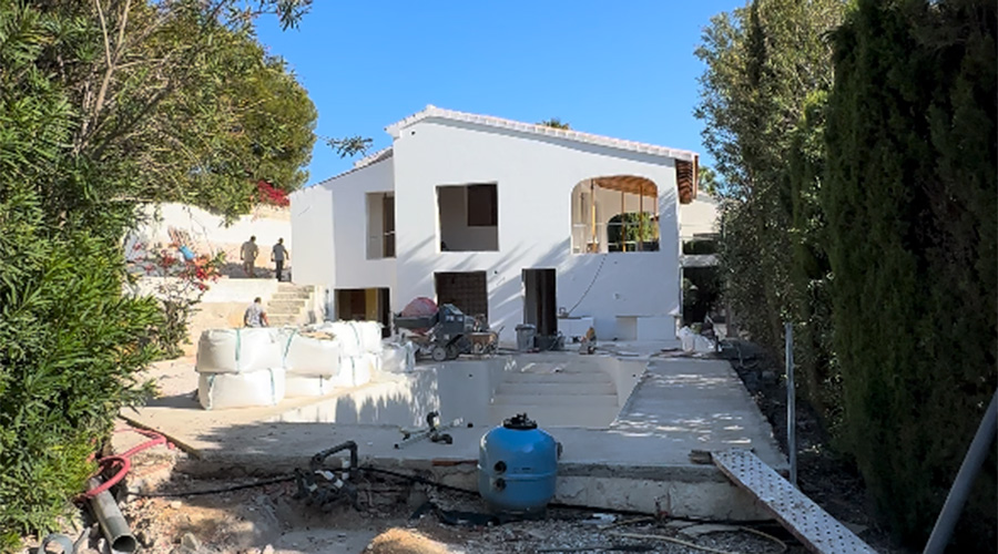 Verbouwing – huis tuinzijde – zwembad